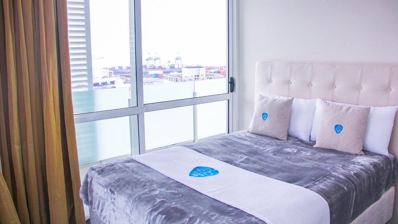 Semi Penthouse With Free Parking Leilighet Auckland Eksteriør bilde